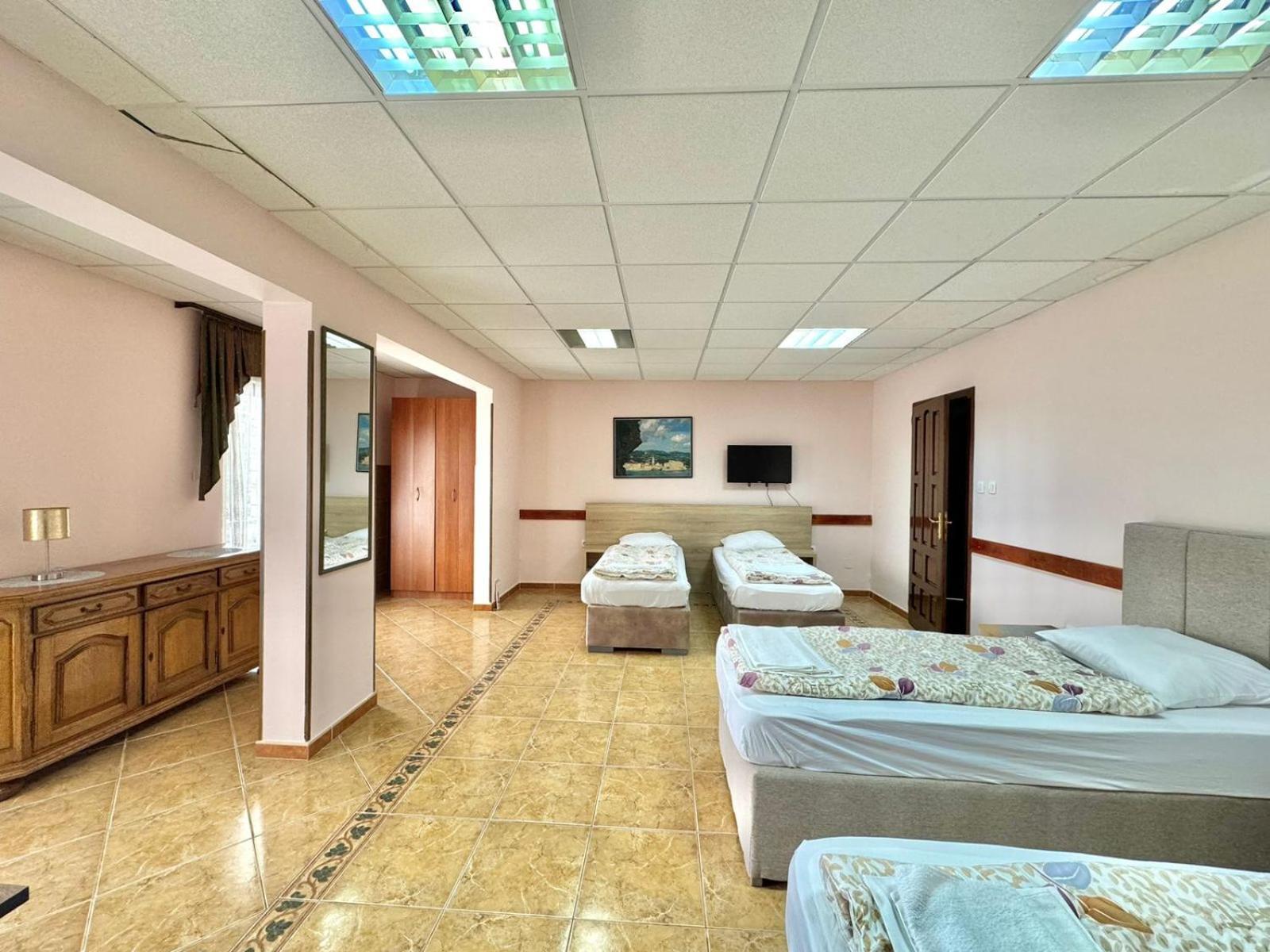 Hotel Grbalj Будва Экстерьер фото