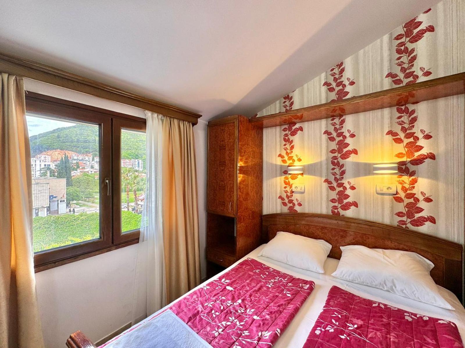 Hotel Grbalj Будва Экстерьер фото