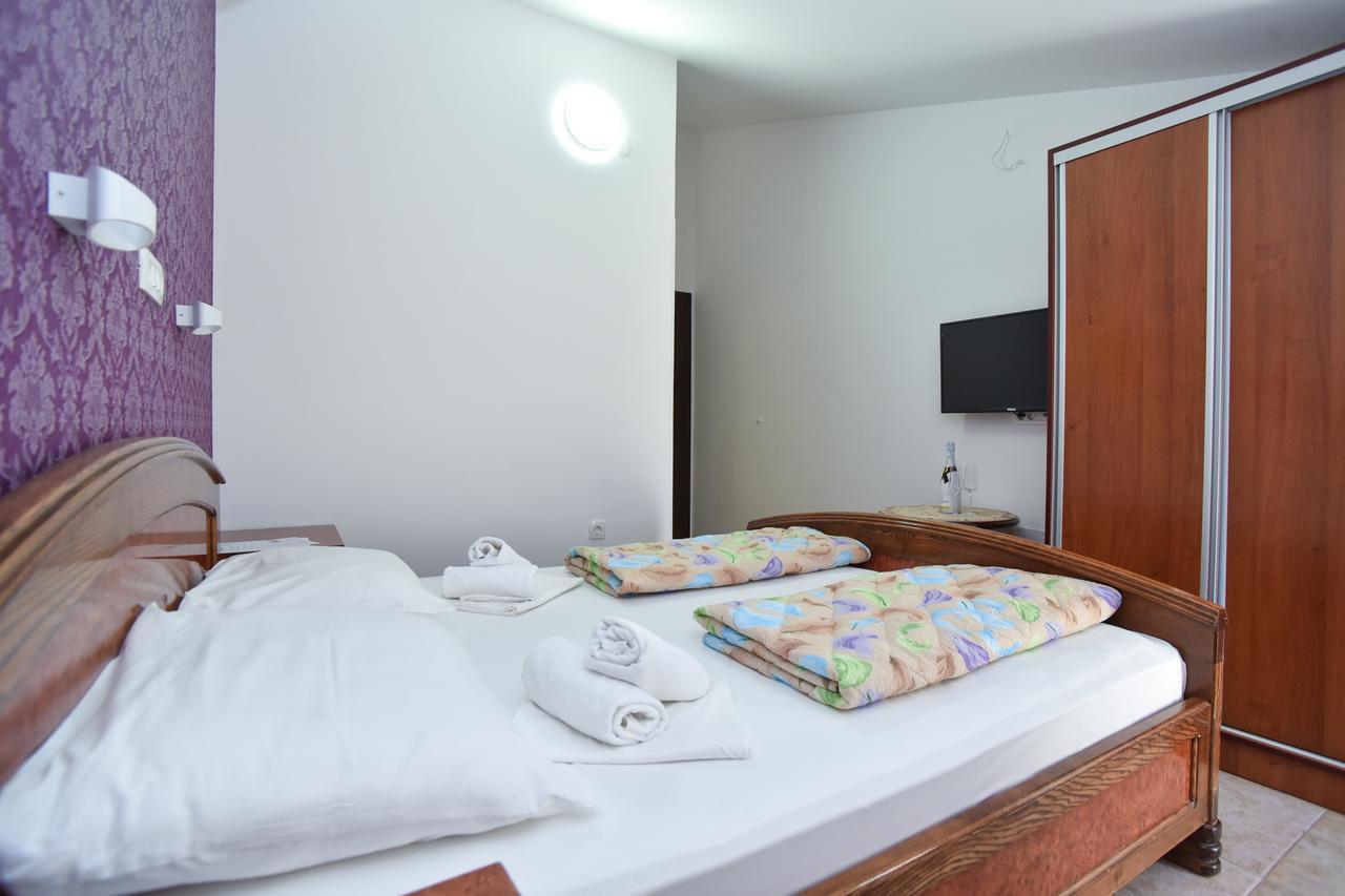 Hotel Grbalj Будва Экстерьер фото
